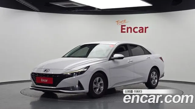 Hyundai AVANTE 2021 — photo 1