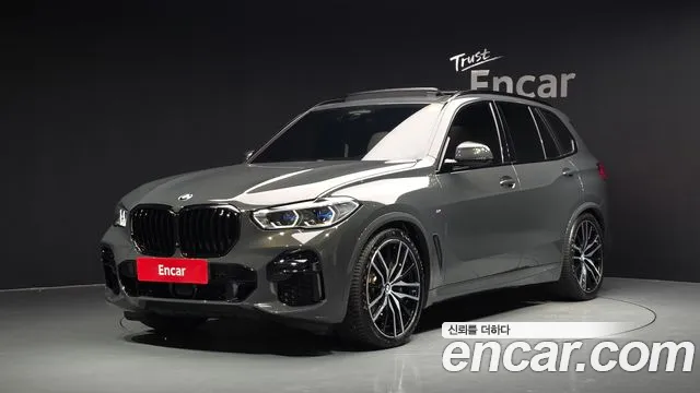 BMW X5 2022 — photo 1
