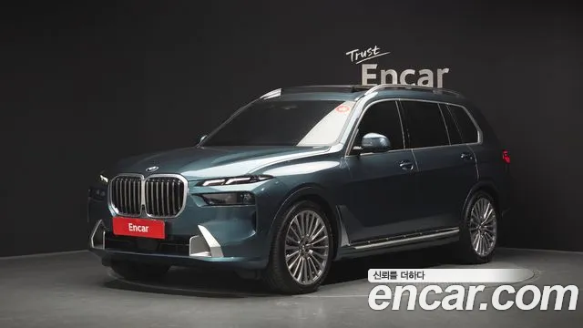 BMW X7 2023 — photo 1