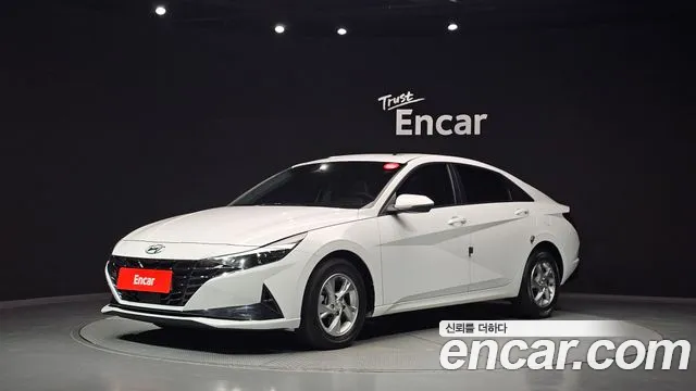 Hyundai AVANTE 2021 — photo 1