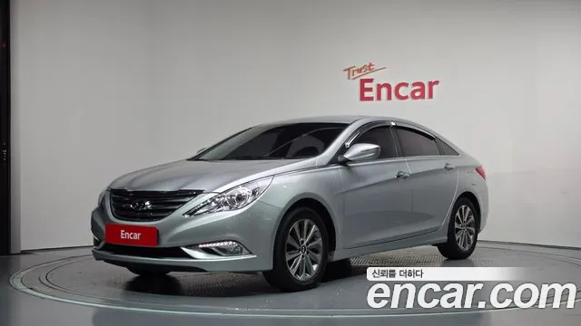 Hyundai Sonata 2014 — photo 1