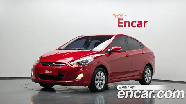 Hyundai Accent 2015 — photo 1