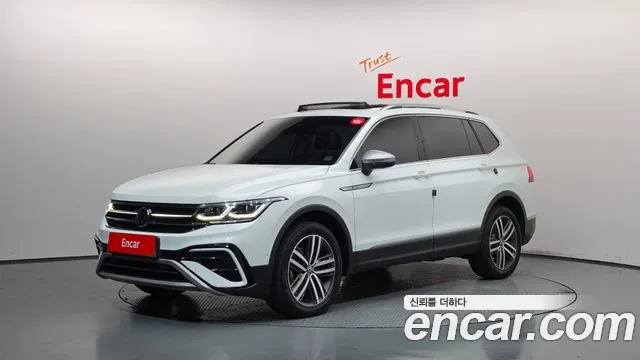 Volkswagen Tiguan 2022 — photo 1