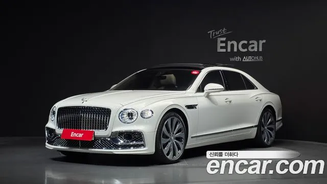 Bentley Flying Spur 2022 — photo 1