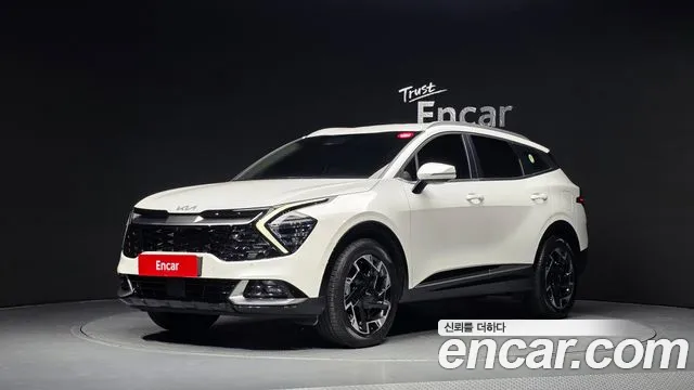 Kia Sportage 2023 — photo 1