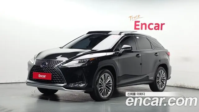 Lexus RX 2022 — photo 1