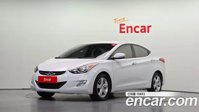 Hyundai AVANTE 2011 — photo 1