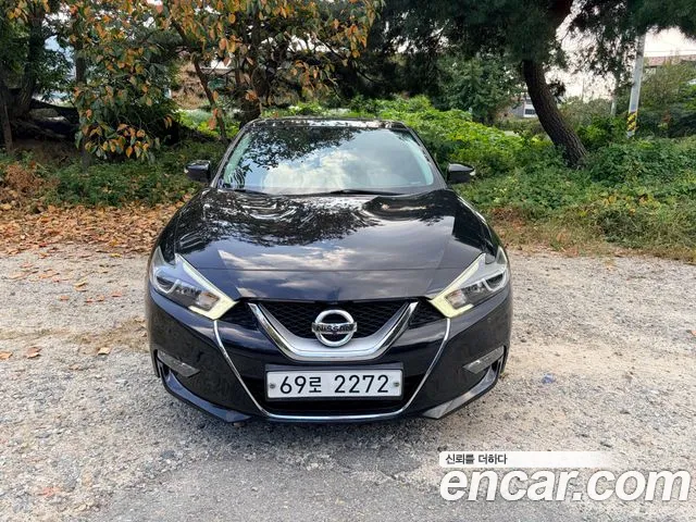 Nissan Maxima 2017 — photo 1