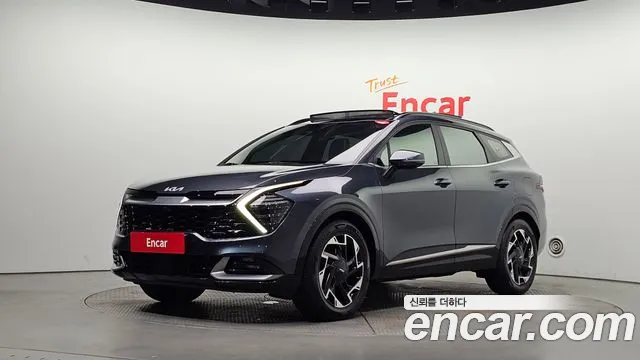 Kia Sportage 2022 — photo 1