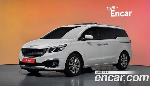 Kia Canival 2016 — photo 1