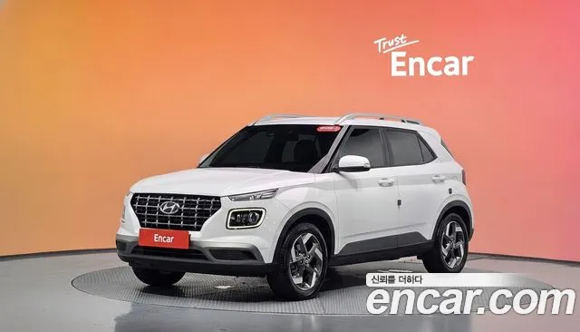 Hyundai Venue 2020 — photo 1