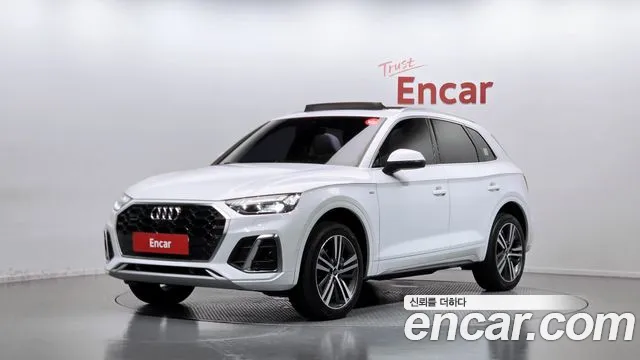 Audi Q5 2023 — photo 1