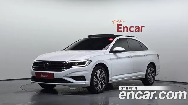 Volkswagen Jetta 2021 — photo 1