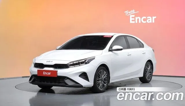 Kia K3 2022 — photo 1