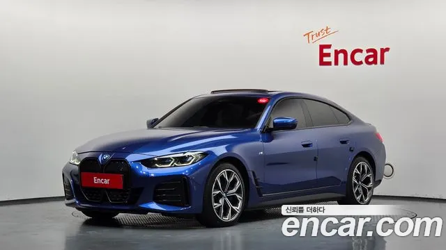 BMW i4 2023 — photo 1
