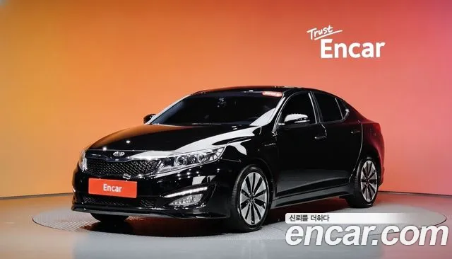 Kia K5 2012 — photo 1