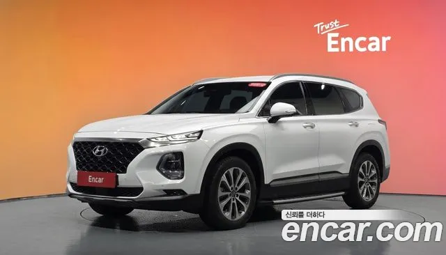 Hyundai Santafe 2019 — photo 1