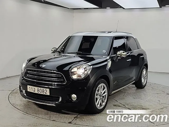 Mini Countryman 2015 — photo 1