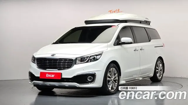 Kia Canival 2016 — photo 1