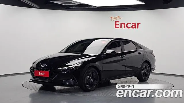 Hyundai AVANTE 2023 — photo 1