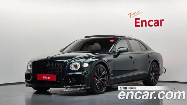 Bentley Flying Spur 2023 — photo 1