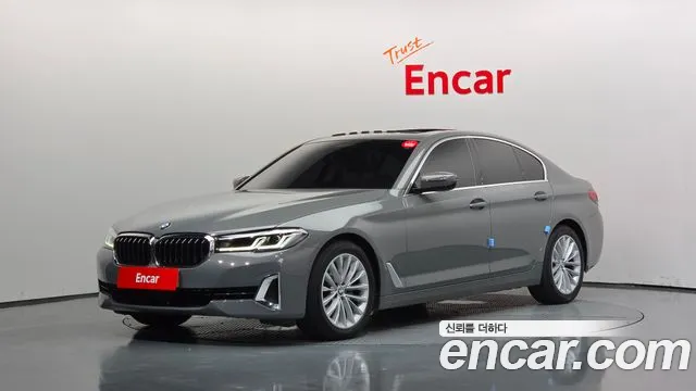 BMW 5-Series 2021 — photo 1