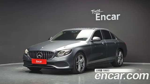 Mercedes-Benz E-Class 2017 — photo 1