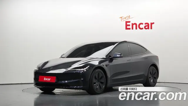 Tesla Model 3 2024 — photo 1