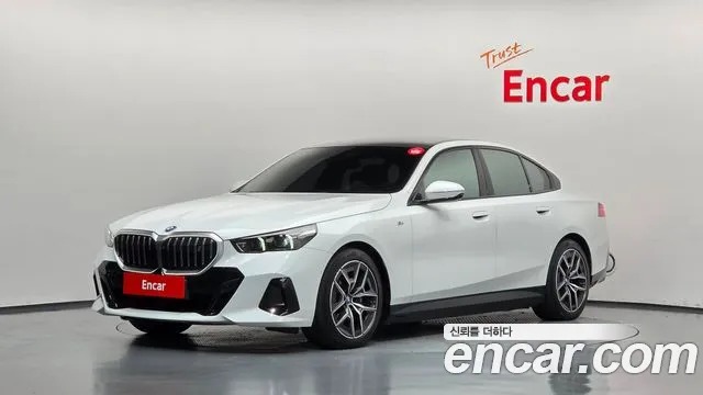 BMW i5 2024 — photo 1