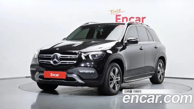 Mercedes-Benz GLE-Class 2019 — photo 1