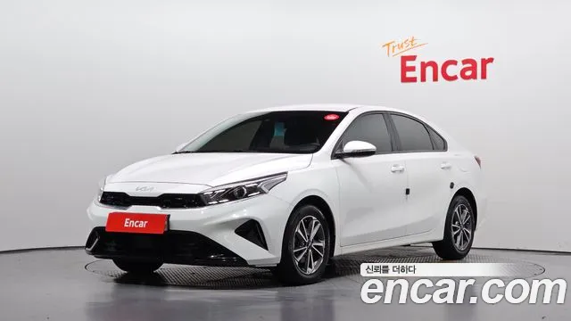 Kia K3 2022 — photo 1