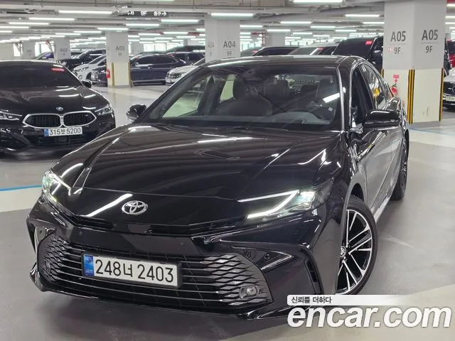 Toyota Camry 2026 — photo 1