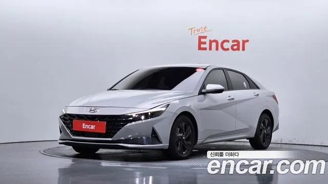 Hyundai AVANTE 2023 — photo 1