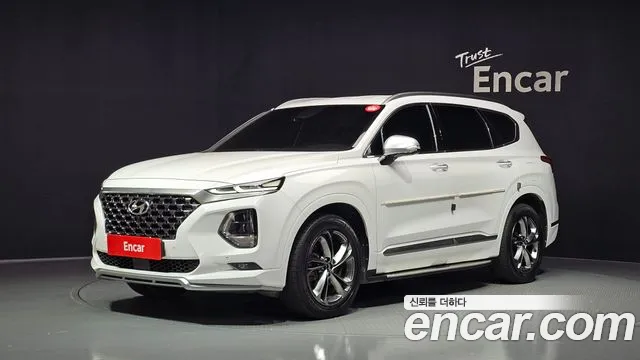 Hyundai Santafe 2019 — photo 1