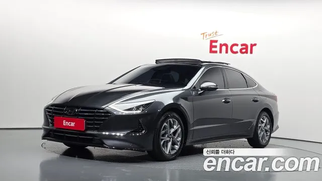 Hyundai Sonata 2023 — photo 1