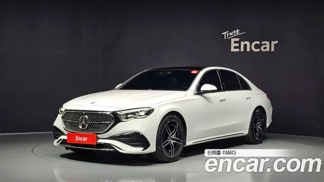 Mercedes-Benz E-Class 2026 — photo 1