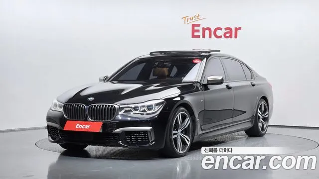 BMW 7-Series 2017 — photo 1