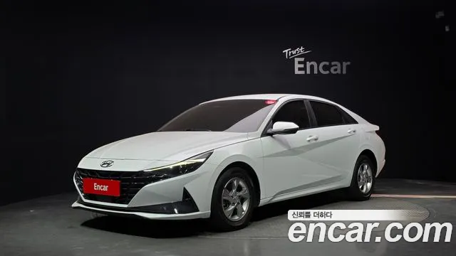 Hyundai AVANTE 2021 — photo 1