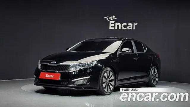 Kia K5 2011 — photo 1
