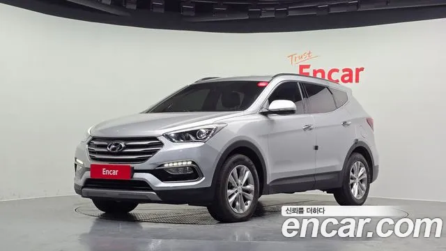 Hyundai Santafe 2016 — photo 1