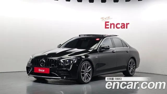 Mercedes-Benz E-Class 2021 — photo 1