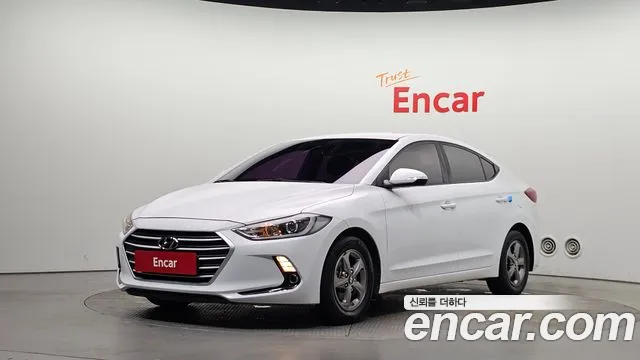 Hyundai AVANTE 2016 — photo 1