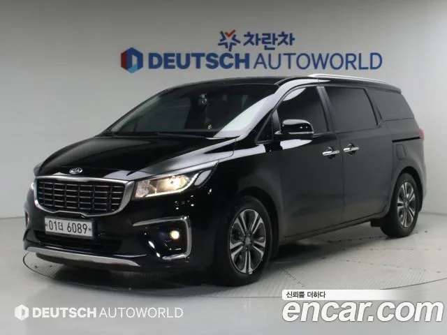 Kia Canival 2019 — photo 1
