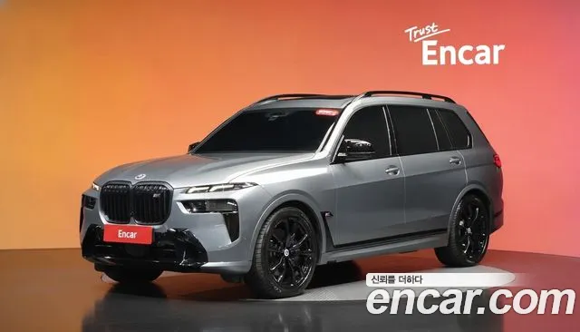 BMW X7 2023 — photo 1