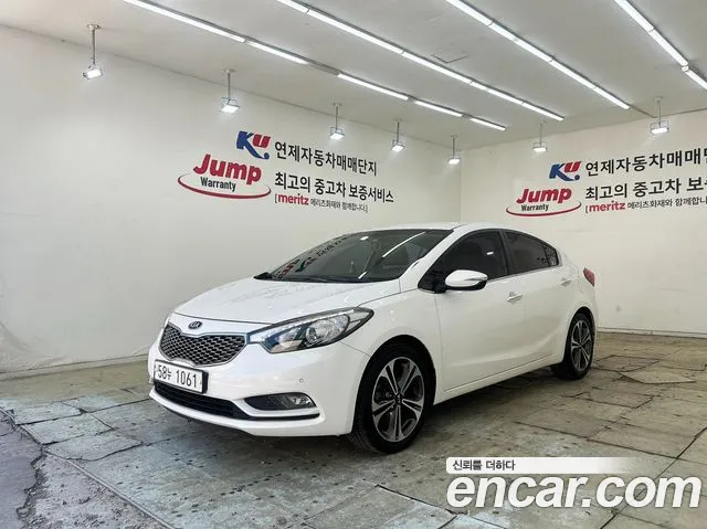 Kia K3 2013 — photo 1