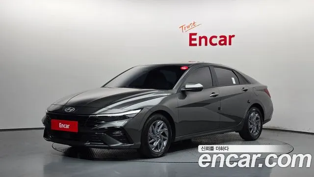 Hyundai AVANTE 2024 — photo 1