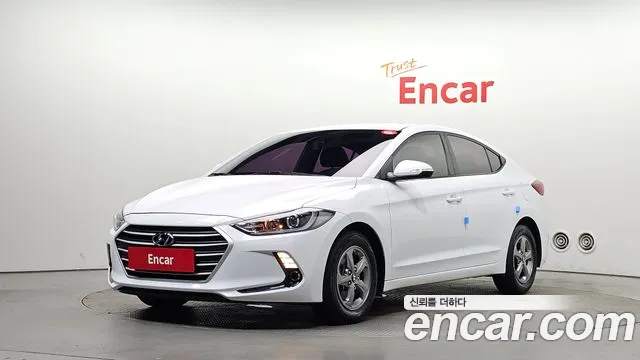 Hyundai AVANTE 2017 — photo 1