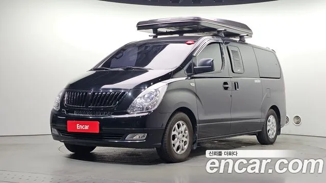 Hyundai Starex 2015 — photo 1