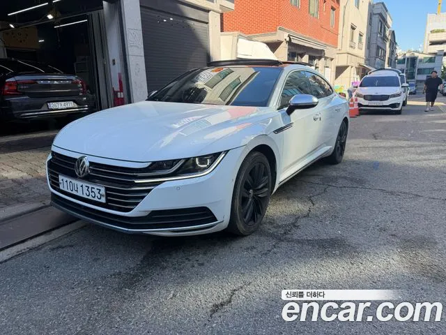 Volkswagen Arteon 2019 — photo 1