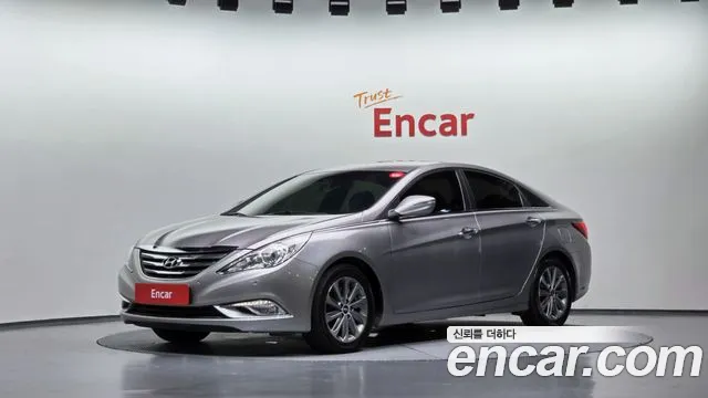 Hyundai Sonata 2013 — photo 1